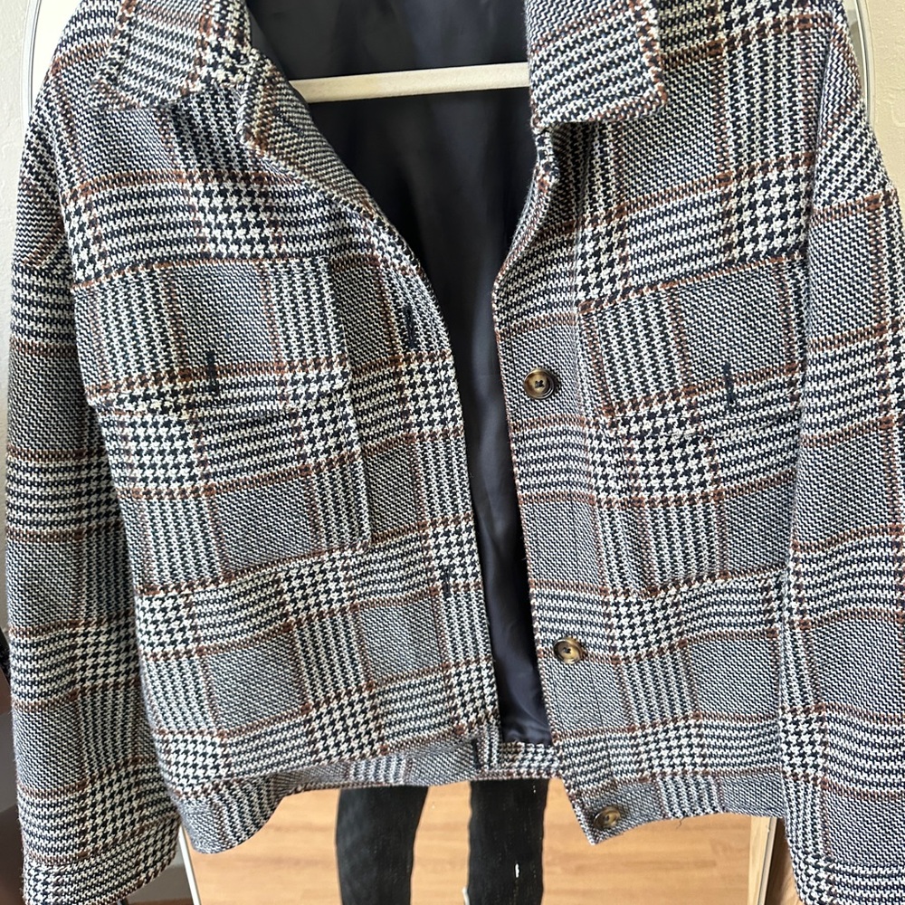 Mango Jacket - Picture 2 of 5